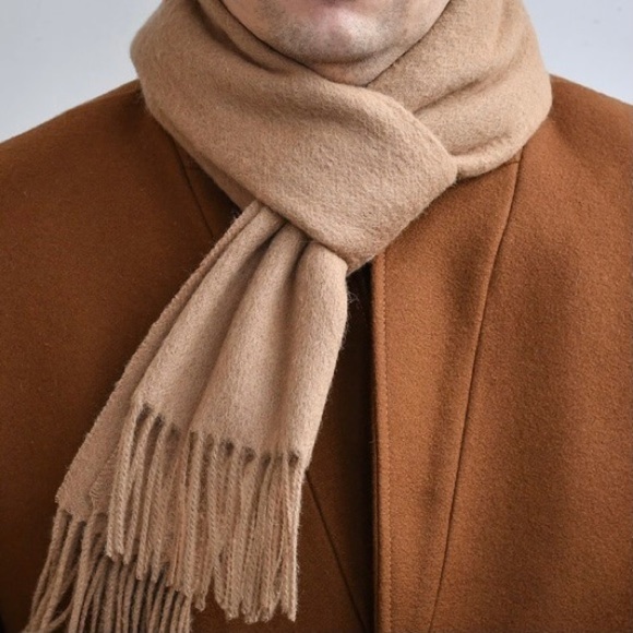 DIOR Authentic Pure 100% Wool Scarf Fringe Detail Hem NWOT Sunrise Academia - Picture 9 of 14